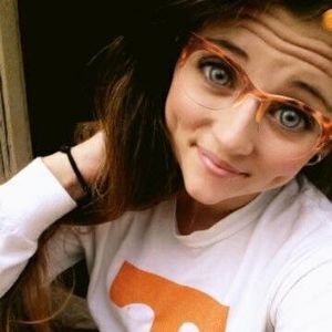 Meet your Posher, Savannah